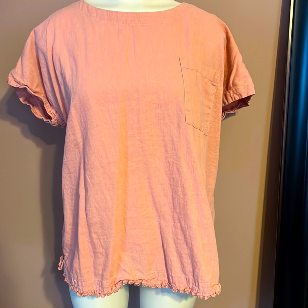 Peach Top w/ Pocket & Hem Detail